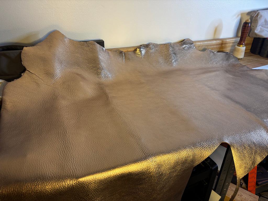 La Perla gold foil veg tan